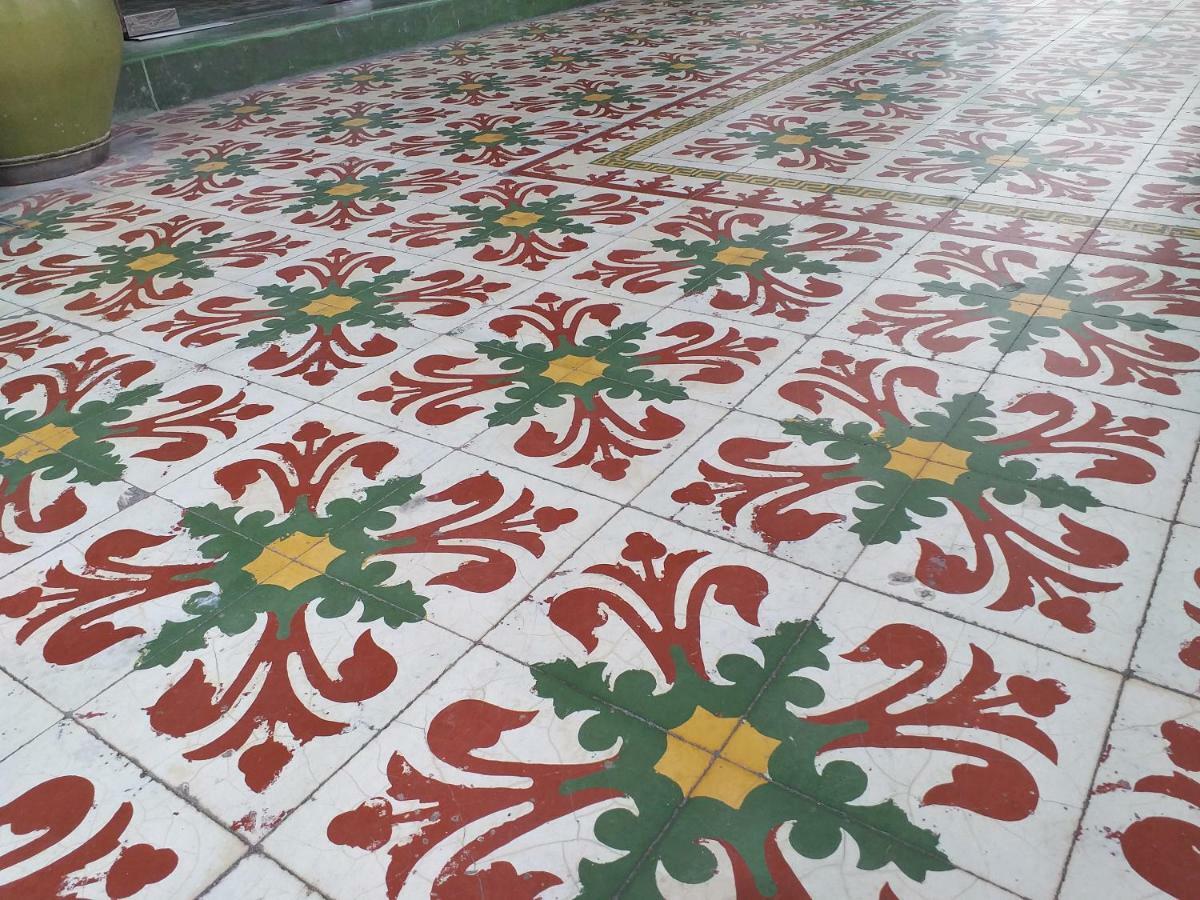 Hotel Peking Taiping Buitenkant foto